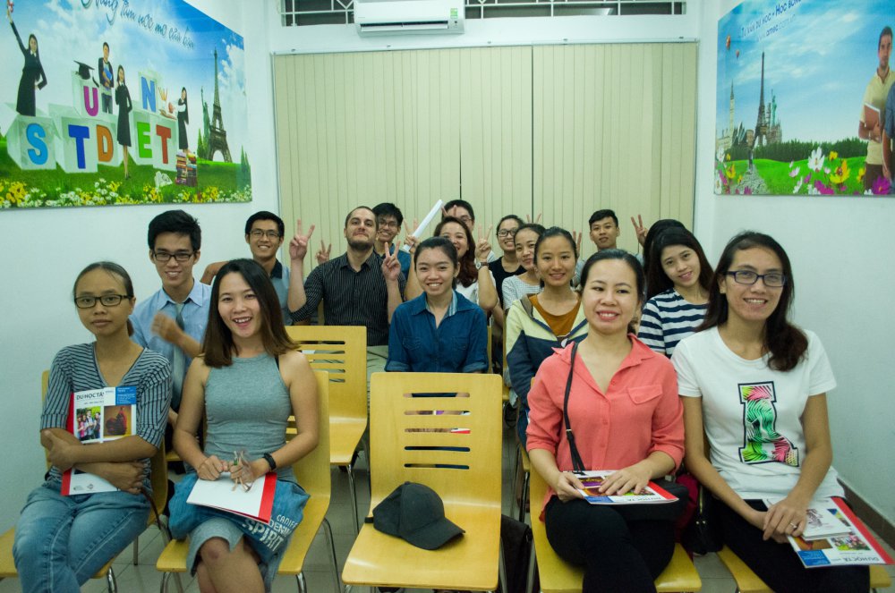 Tường thuật trực tiếp buổi tọa đàm du học Tây Ban Nha