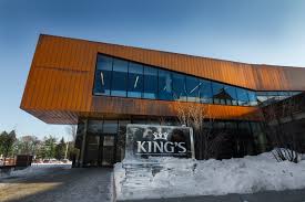 Học bổng 8000$ CAD hấp dẫn của Đại học King