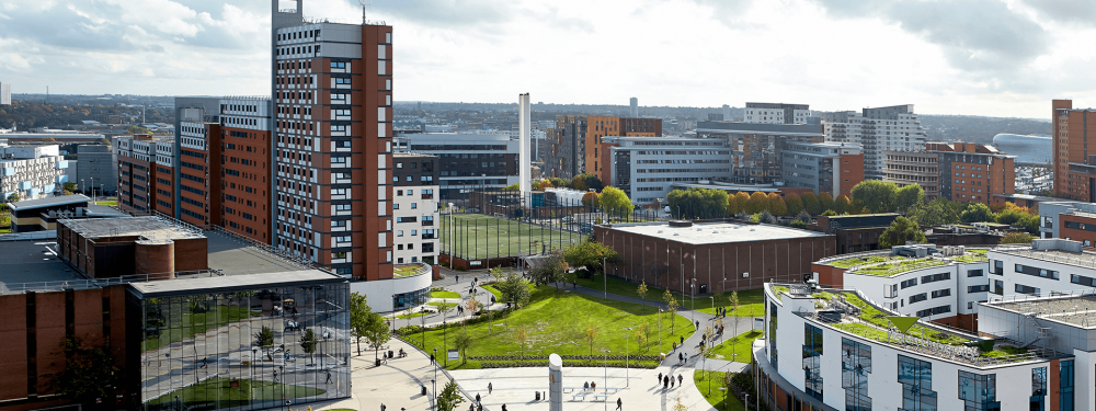Trường Đại học sinh viên tốt nghiệp có thu nhập cao nhất tại Anh - Aston University